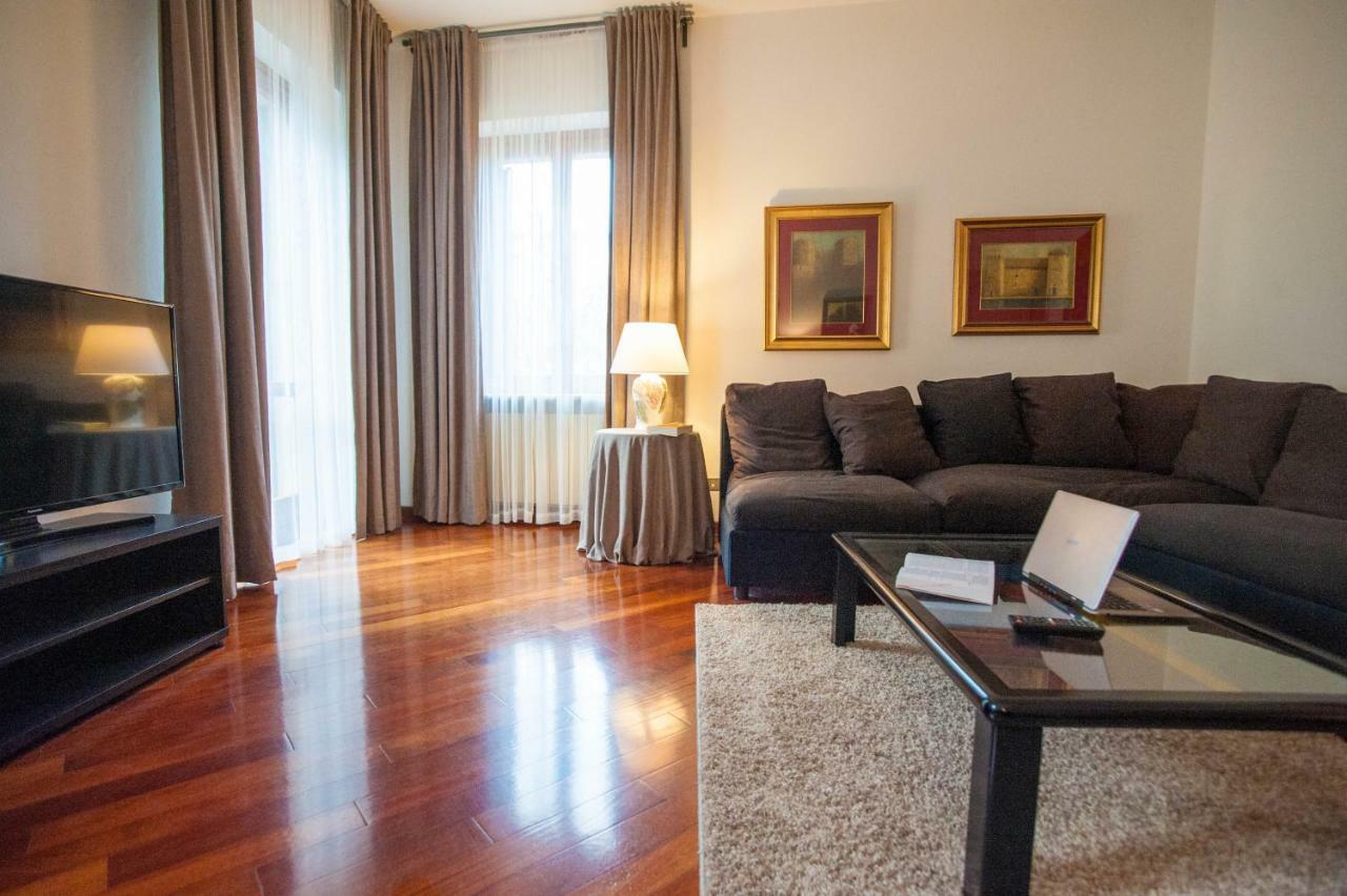 Italianflat - Via Mazzini Apartment เวโรนา ภายนอก รูปภาพ